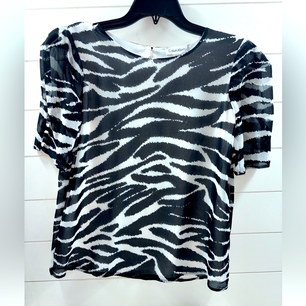 Calvin Klein Women’s Zebra Blouse Size S New